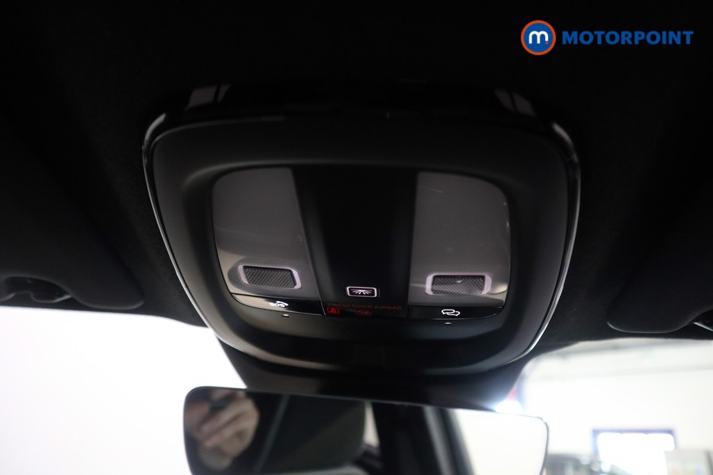 Volvo Xc40 Plus Automatic Petrol SUV - Stock Number (1624999) - 11th supplementary image
