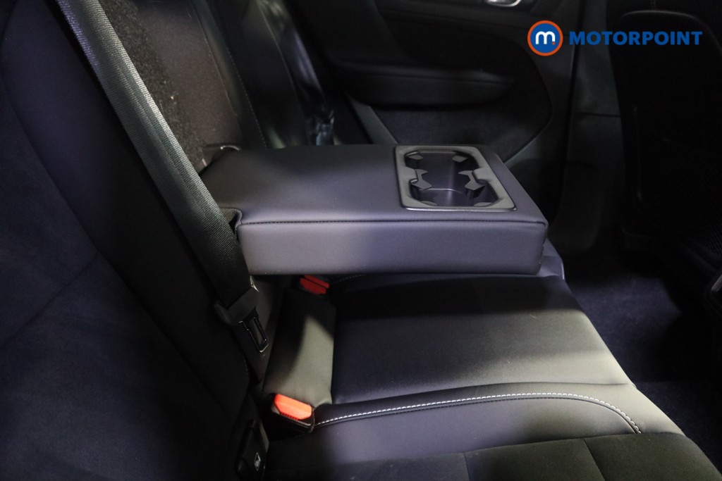 Volvo Xc40 Plus Automatic Petrol SUV - Stock Number (1624999) - 18th supplementary image