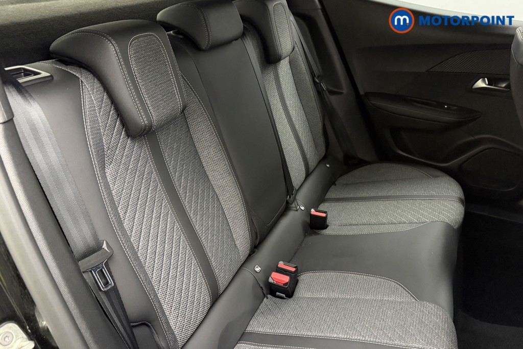 Peugeot 2008 Allure Manual Petrol SUV - Stock Number (1625010) - 20th supplementary image