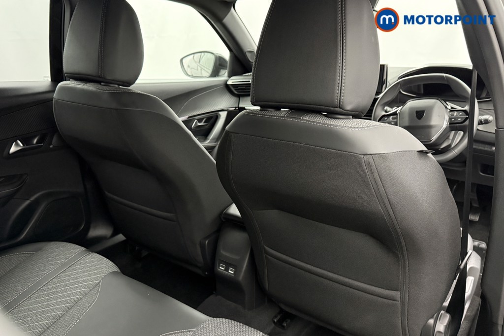 Peugeot 2008 Allure Manual Petrol SUV - Stock Number (1625010) - 21st supplementary image