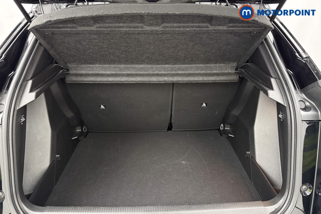 Peugeot 2008 Allure Manual Petrol SUV - Stock Number (1625010) - 23rd supplementary image
