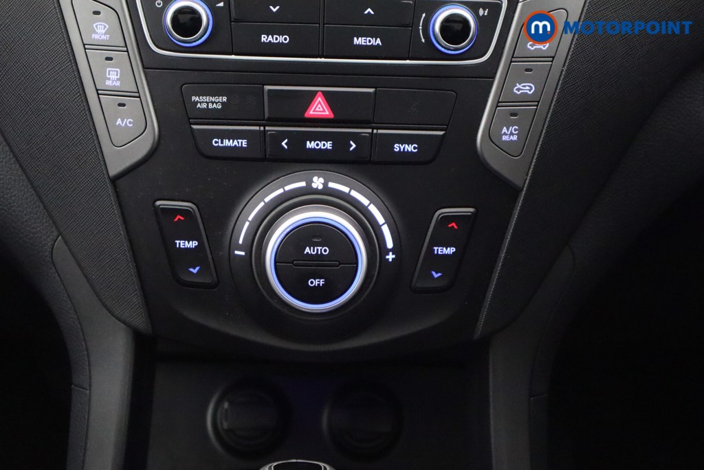 Hyundai Santa Fe Endurance Edition Automatic Diesel SUV - Stock Number (1625241) - 6th supplementary image