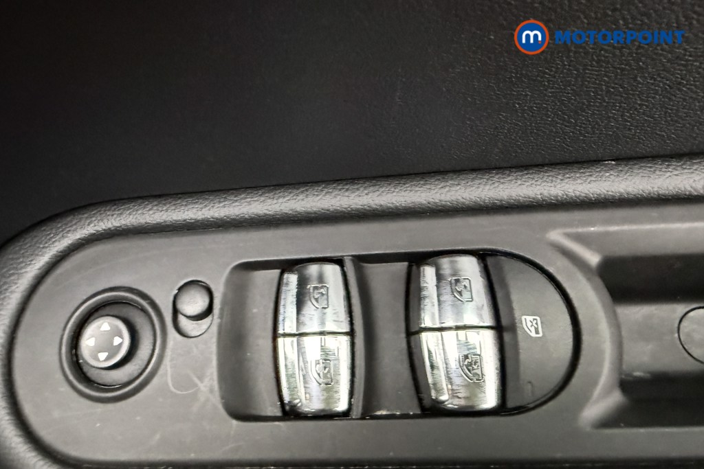 Mini Countryman Cooper Sport Manual Petrol SUV - Stock Number (1625285) - 19th supplementary image