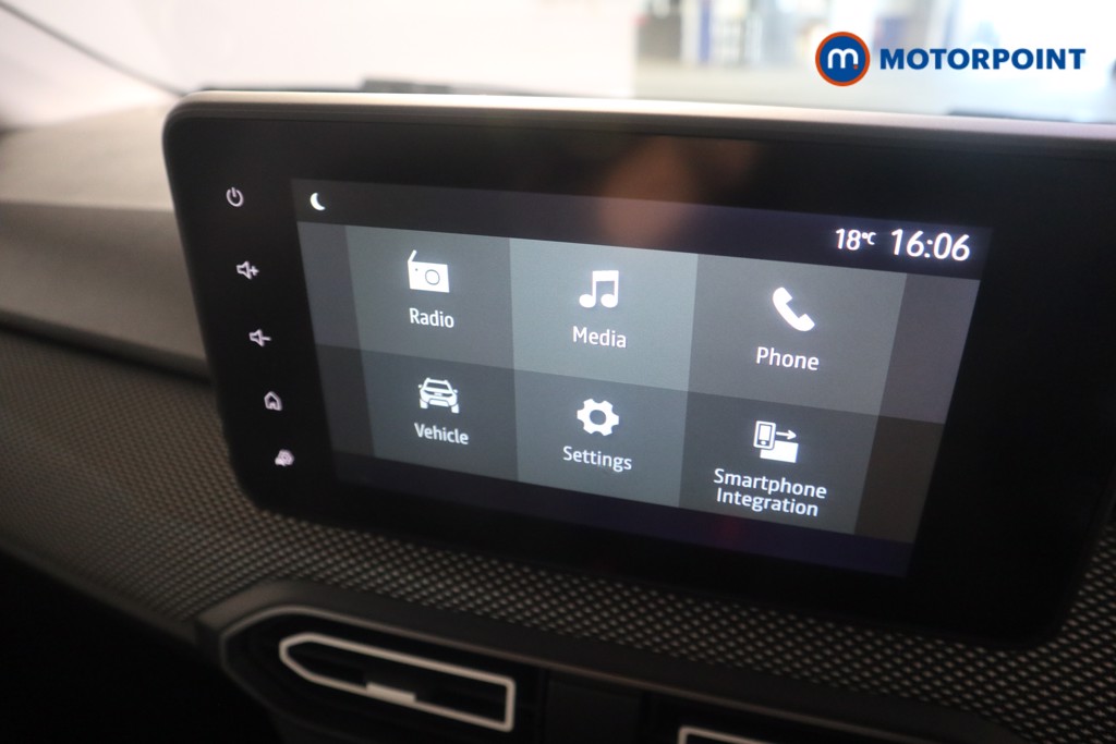 Dacia Sandero Expression Manual Petrol Hatchback - Stock Number (1625413) - 7th supplementary image