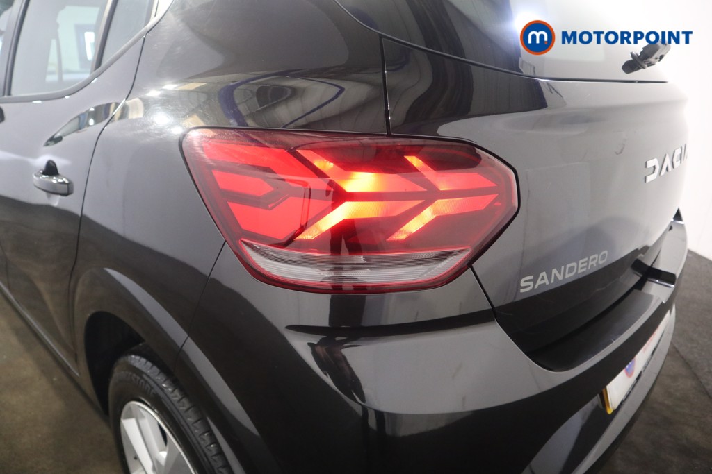 Dacia Sandero Expression Manual Petrol Hatchback - Stock Number (1625413) - 24th supplementary image