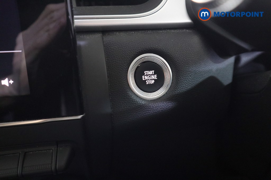 Renault Captur S Edition Manual Petrol SUV - Stock Number (1625517) - 6th supplementary image