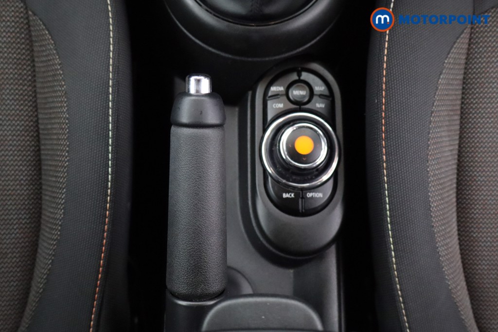 Mini Hatchback Cooper Classic Automatic Petrol Hatchback - Stock Number (1625568) - 5th supplementary image