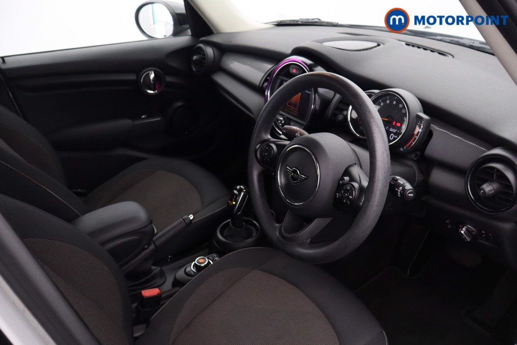 Mini Hatchback Cooper Classic Automatic Petrol Hatchback - Stock Number (1625568) - 14th supplementary image