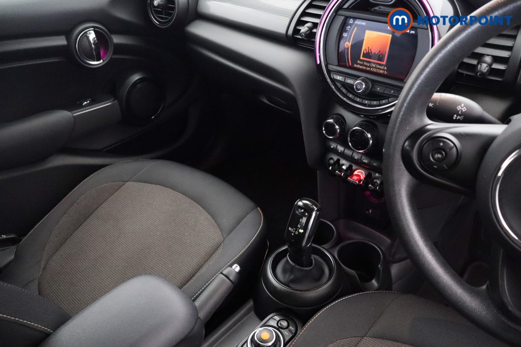 Mini Hatchback Cooper Classic Automatic Petrol Hatchback - Stock Number (1625568) - 16th supplementary image