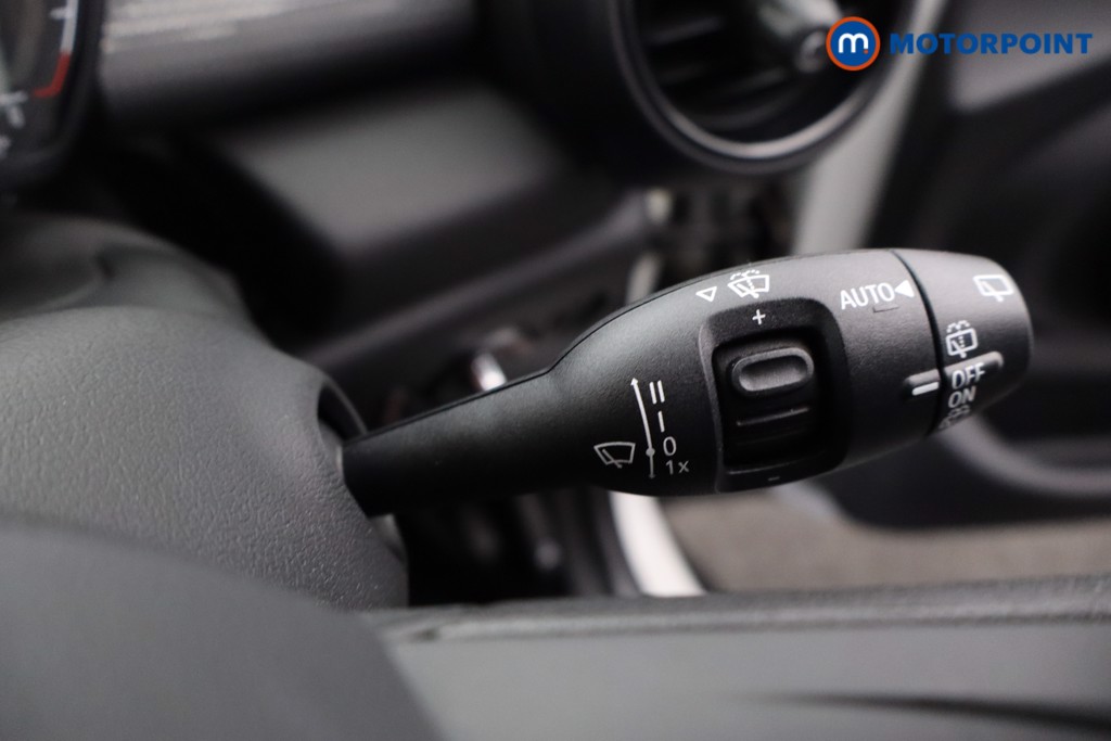 Mini Hatchback Cooper Classic Automatic Petrol Hatchback - Stock Number (1625568) - 19th supplementary image