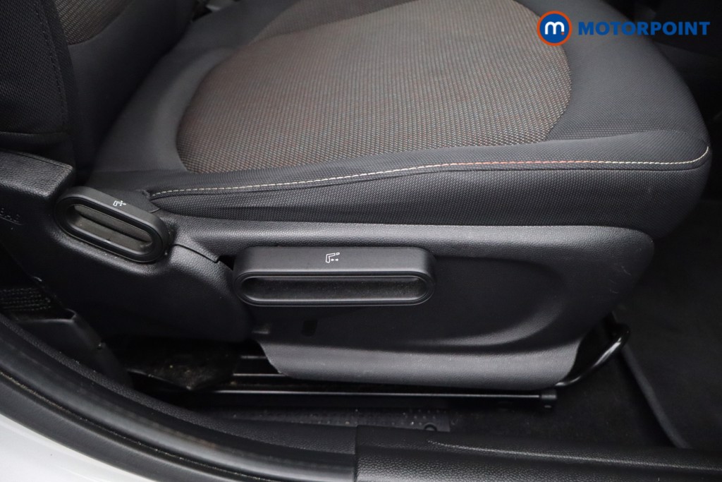 Mini Hatchback Cooper Classic Automatic Petrol Hatchback - Stock Number (1625568) - 21st supplementary image