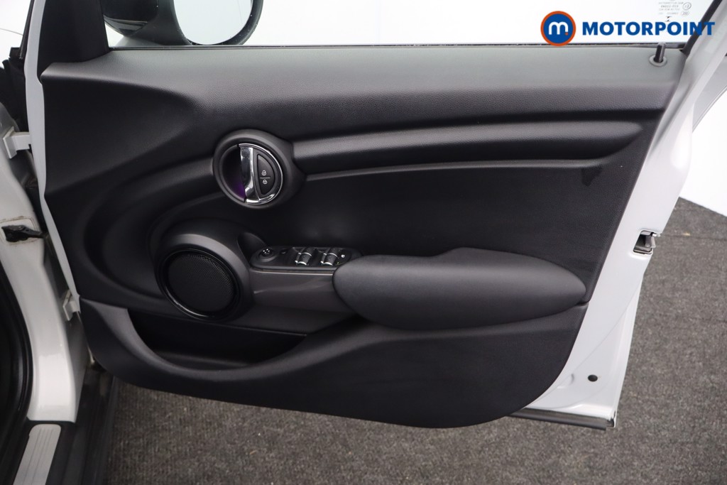 Mini Hatchback Cooper Classic Automatic Petrol Hatchback - Stock Number (1625568) - 23rd supplementary image