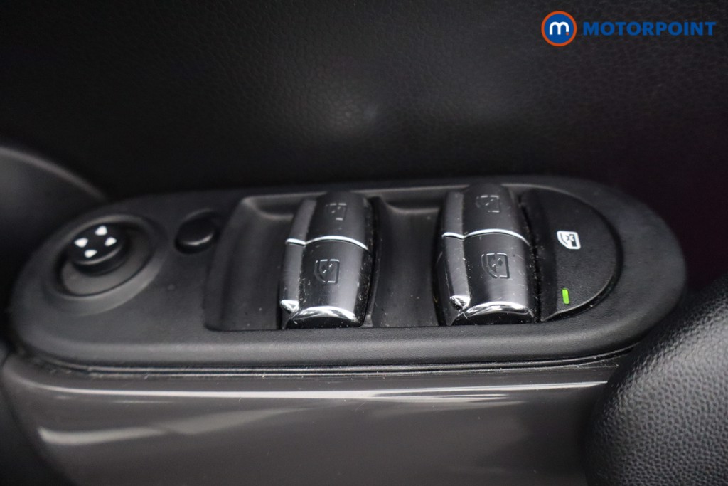 Mini Hatchback Cooper Classic Automatic Petrol Hatchback - Stock Number (1625568) - 24th supplementary image