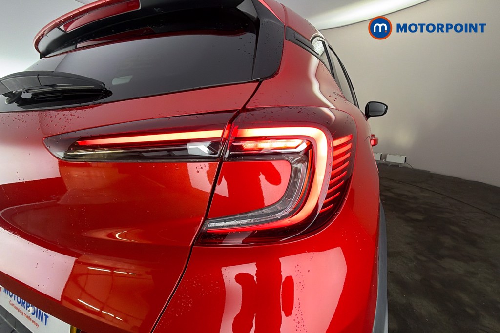 Renault Captur Iconic Edition Manual Petrol SUV - Stock Number (1626045) - 38th supplementary image