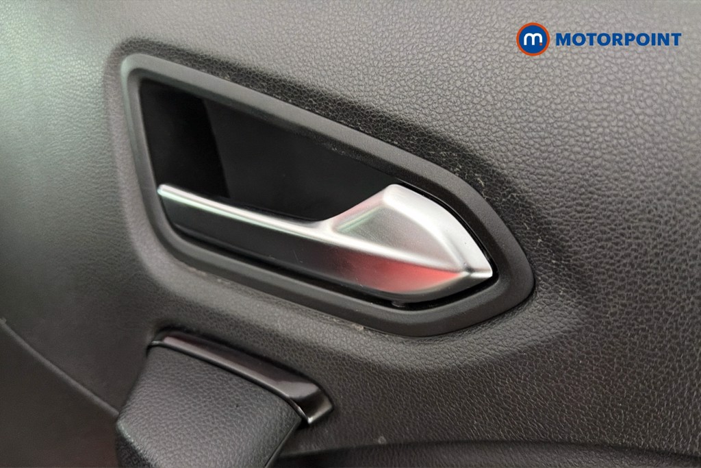 Renault Captur Iconic Edition Manual Petrol SUV - Stock Number (1626045) - 42nd supplementary image