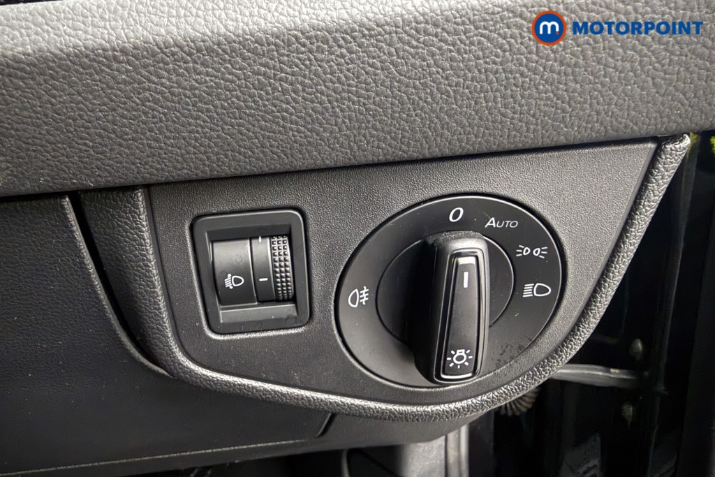 Volkswagen Polo Life Manual Petrol Hatchback - Stock Number (1626419) - 6th supplementary image