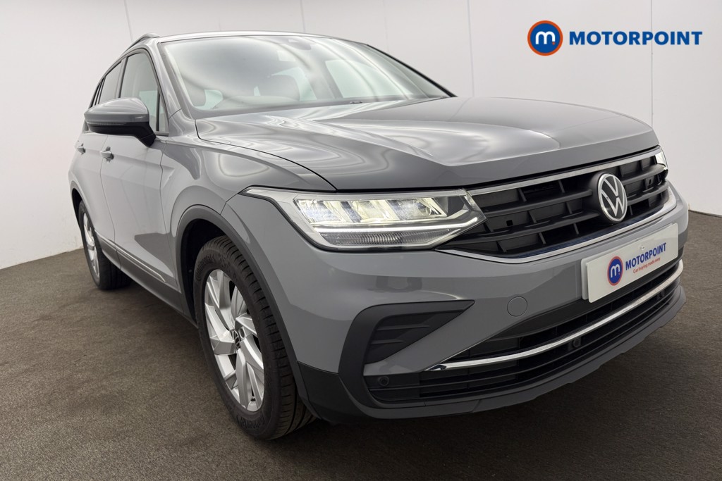 Volkswagen Tiguan Life Manual Petrol SUV - Stock Number (1626579) - 26th supplementary image