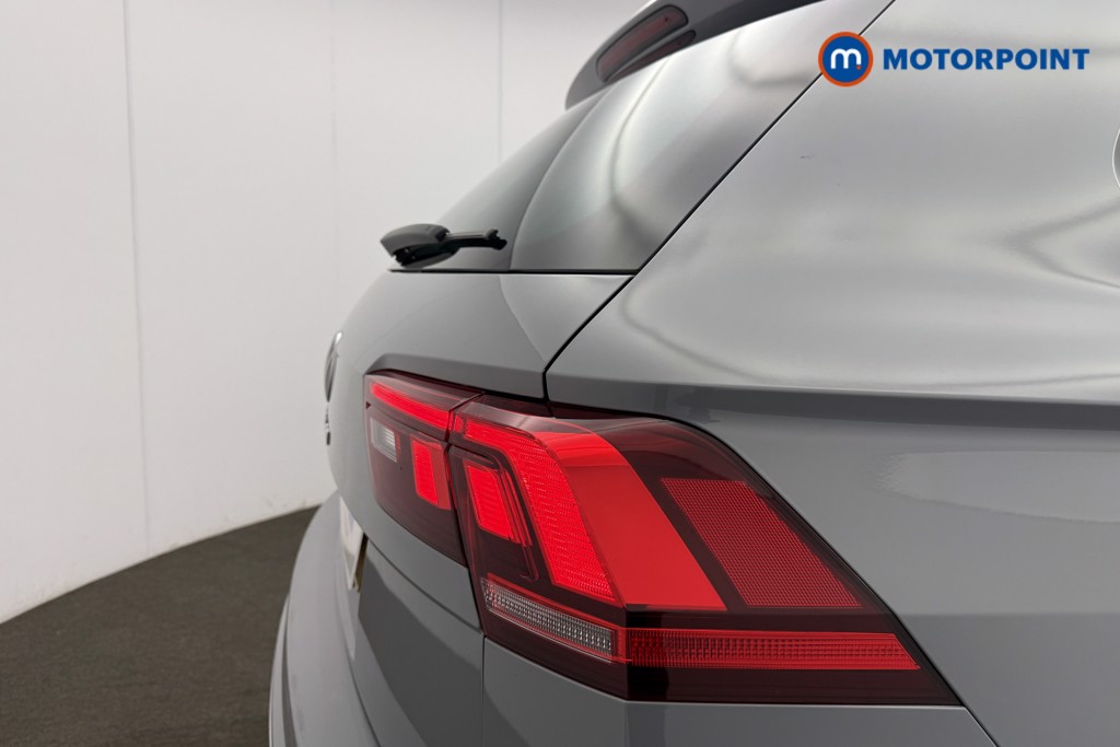 Volkswagen Tiguan Life Manual Petrol SUV - Stock Number (1626579) - 27th supplementary image