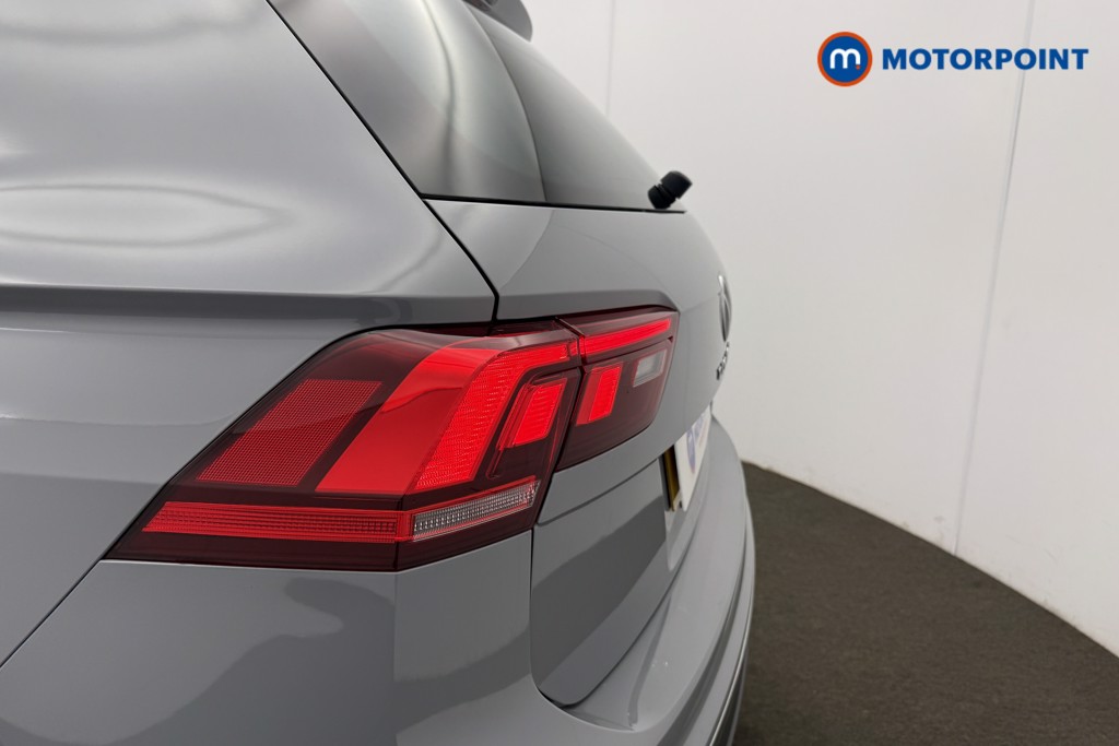 Volkswagen Tiguan Life Manual Petrol SUV - Stock Number (1626579) - 28th supplementary image