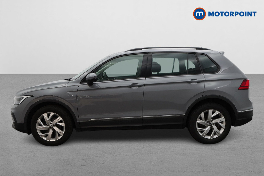 Volkswagen Tiguan Life Manual Petrol SUV - Stock Number (1626579) - Passenger side