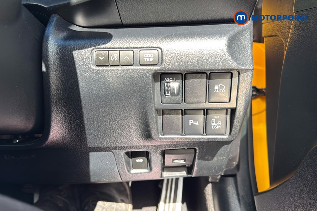 Lexus RC F-Sport Automatic Petrol-Electric Hybrid Coupe - Stock Number (1626652) - 18th supplementary image