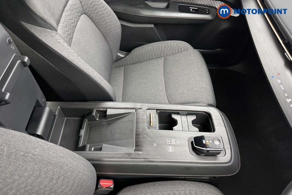 Nissan Ariya Shiro Automatic Electric SUV - Stock Number (1626856) - 11th supplementary image