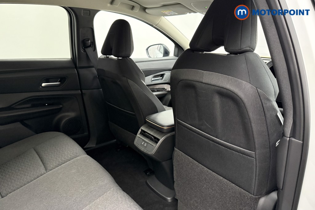 Nissan Ariya Shiro Automatic Electric SUV - Stock Number (1626856) - 16th supplementary image