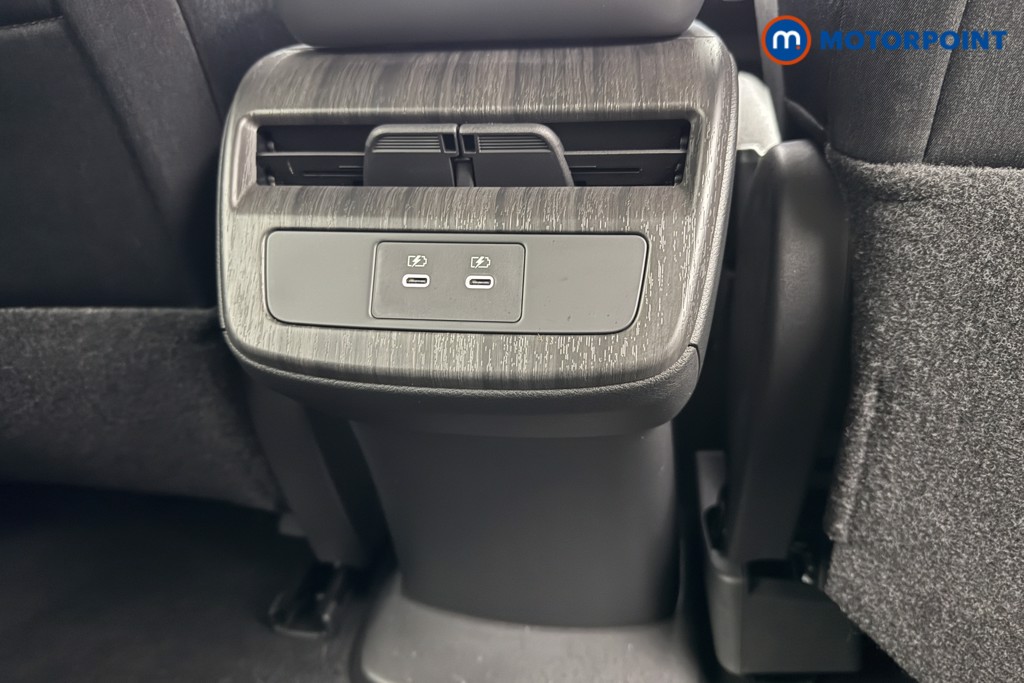 Nissan Ariya Shiro Automatic Electric SUV - Stock Number (1626856) - 17th supplementary image