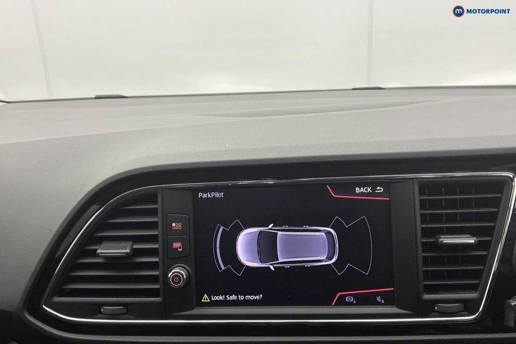 Seat Leon FR Manual Petrol Estate - Stock Number (1627175) - 2nd supplementary image