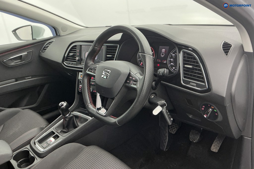 Seat Leon FR Manual Petrol Estate - Stock Number (1627175) - 7th supplementary image