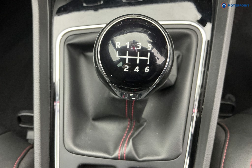 Seat Leon FR Manual Petrol Estate - Stock Number (1627175) - 19th supplementary image