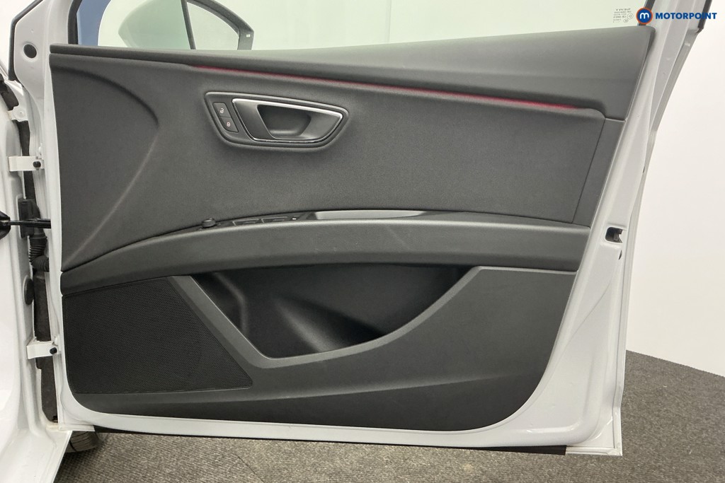 Seat Leon FR Manual Petrol Estate - Stock Number (1627175) - 26th supplementary image