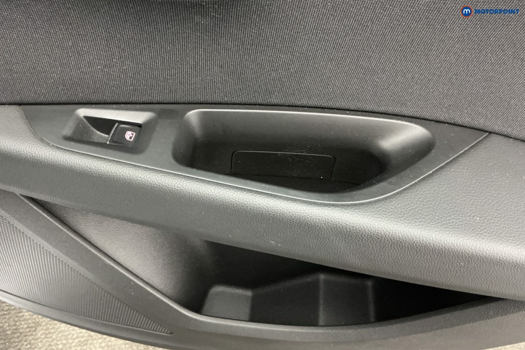 Seat Leon FR Manual Petrol Estate - Stock Number (1627175) - 30th supplementary image