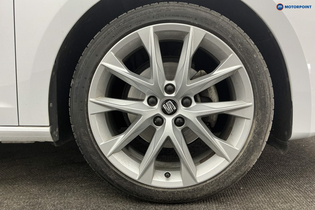 Seat Leon FR Manual Petrol Estate - Stock Number (1627175) - 38th supplementary image