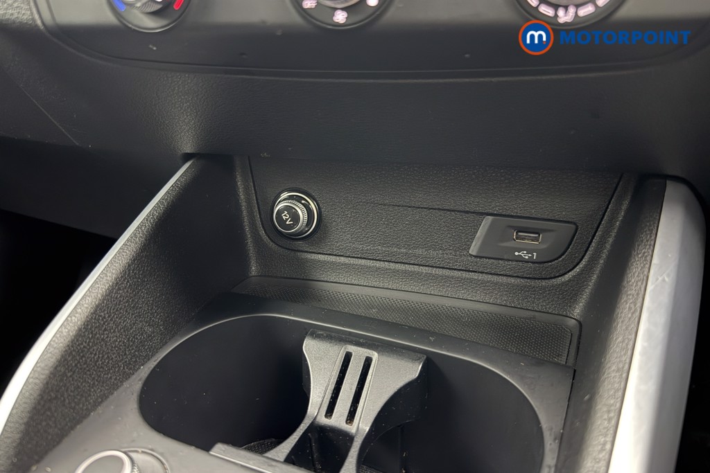 Audi Q2 Black Edition Manual Petrol SUV - Stock Number (1627361) - 13th supplementary image