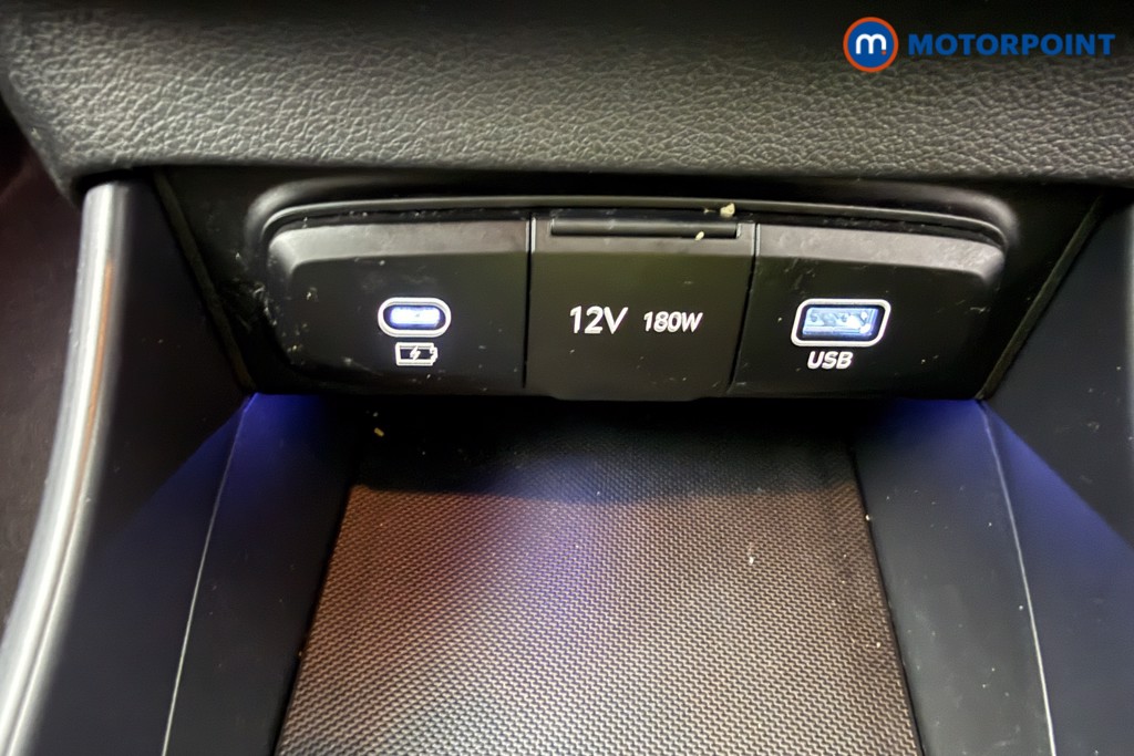 Hyundai Bayon Premium Manual Petrol SUV - Stock Number (1628091) - 11th supplementary image