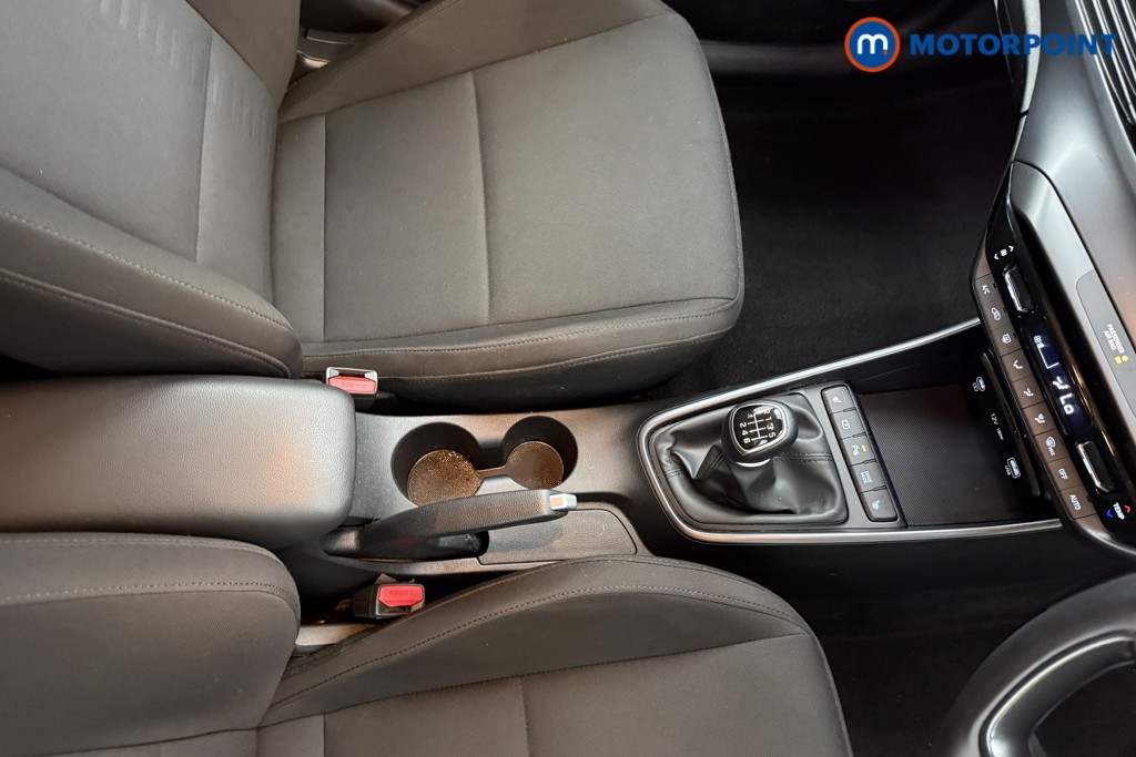 Hyundai Bayon Premium Manual Petrol SUV - Stock Number (1628091) - 14th supplementary image