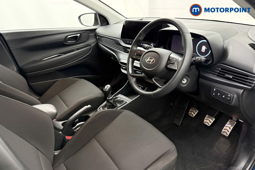 Hyundai Bayon Premium Manual Petrol SUV - Stock Number (1628091) - 1st supplementary image