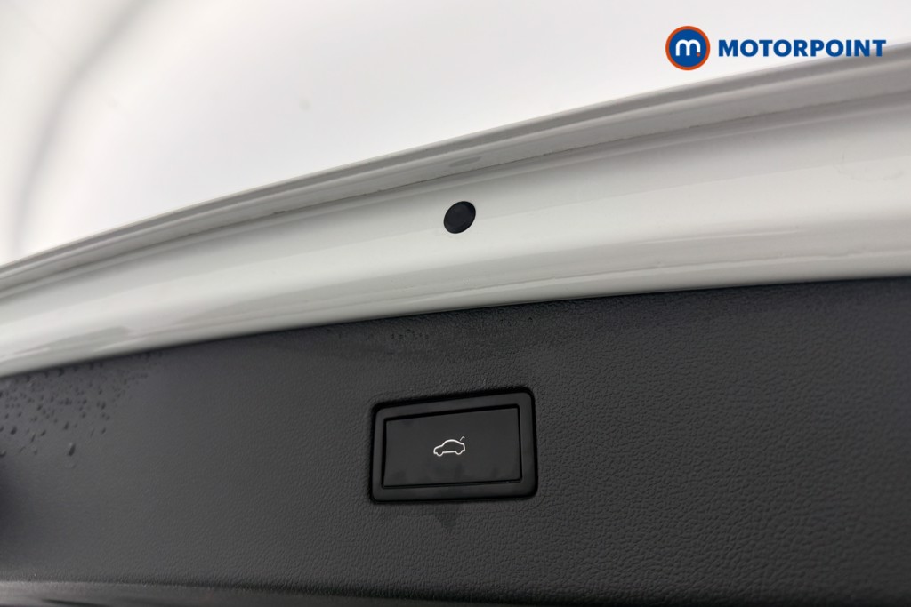 Volkswagen Tiguan Allspace Elegance Automatic Petrol SUV - Stock Number (1628099) - 6th supplementary image