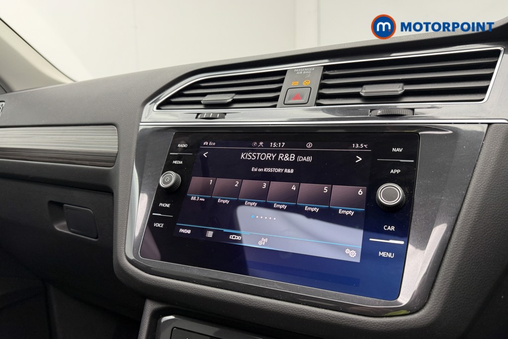 Volkswagen Tiguan Allspace Elegance Automatic Petrol SUV - Stock Number (1628099) - 11th supplementary image