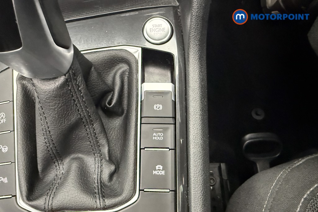 Volkswagen Tiguan Allspace Elegance Automatic Petrol SUV - Stock Number (1628099) - 18th supplementary image
