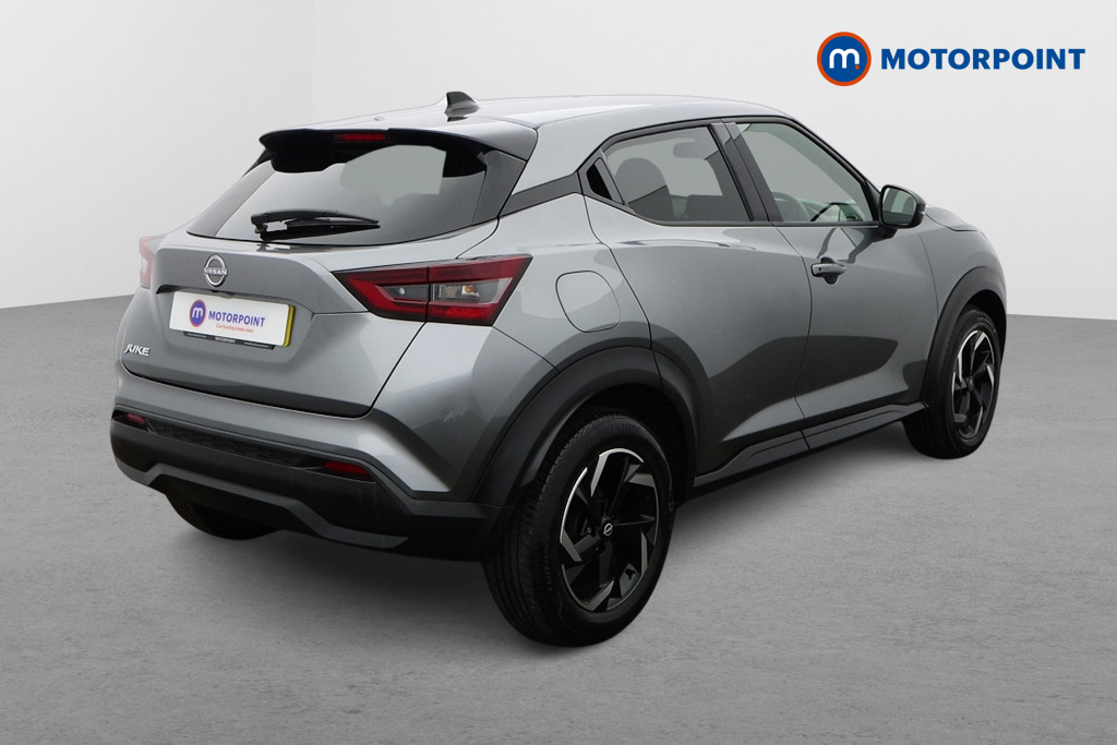 Nissan Juke N-Connecta Manual Petrol SUV - Stock Number (1628251) - Drivers side rear corner