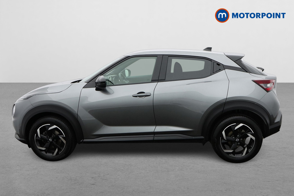 Nissan Juke N-Connecta Manual Petrol SUV - Stock Number (1628251) - Passenger side