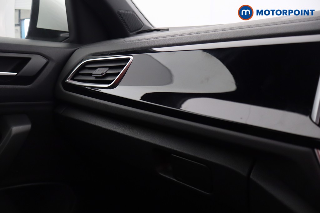 Volkswagen T-Roc R-Line Automatic Petrol SUV - Stock Number (1628271) - 10th supplementary image