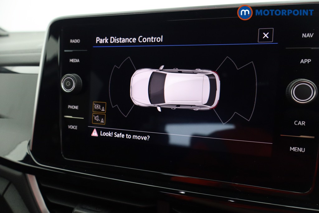Volkswagen T-Roc R-Line Automatic Petrol SUV - Stock Number (1628271) - 11th supplementary image