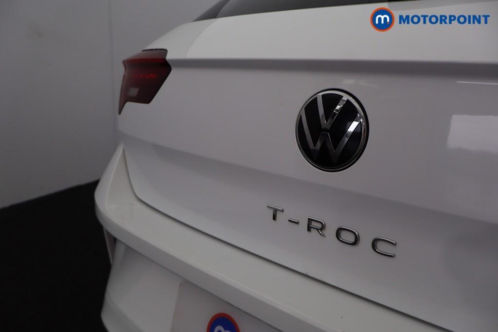 Volkswagen T-Roc R-Line Automatic Petrol SUV - Stock Number (1628271) - 32nd supplementary image