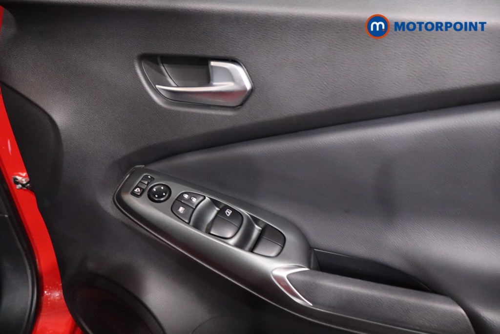 Nissan Juke Acenta Premium Manual Petrol SUV - Stock Number (1628285) - 21st supplementary image