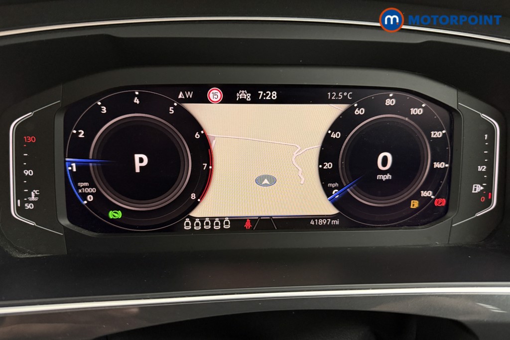 Volkswagen Tiguan Allspace Life Automatic Petrol SUV - Stock Number (1628443) - 7th supplementary image