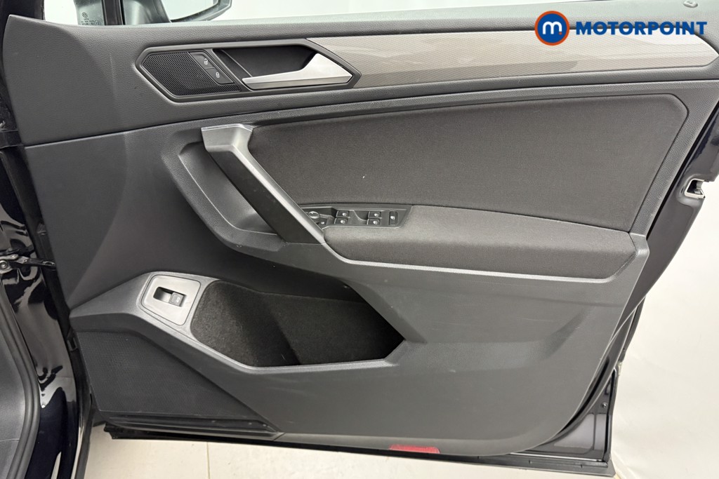 Volkswagen Tiguan Allspace Life Automatic Petrol SUV - Stock Number (1628443) - 14th supplementary image