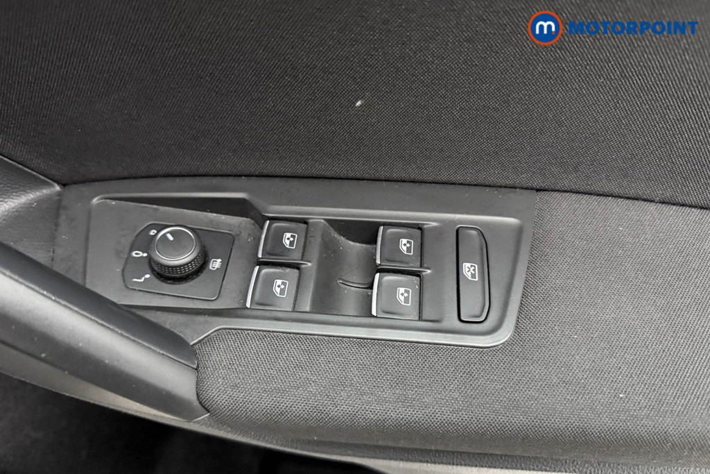 Volkswagen Tiguan Allspace Life Automatic Petrol SUV - Stock Number (1628443) - 15th supplementary image